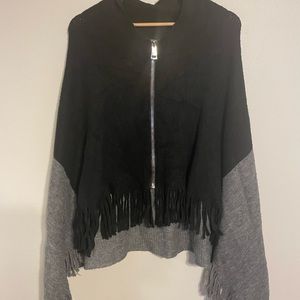 The skyline collection zip up shawl